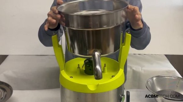 Santos | Assembling the Santos 68 Commercial Juicer