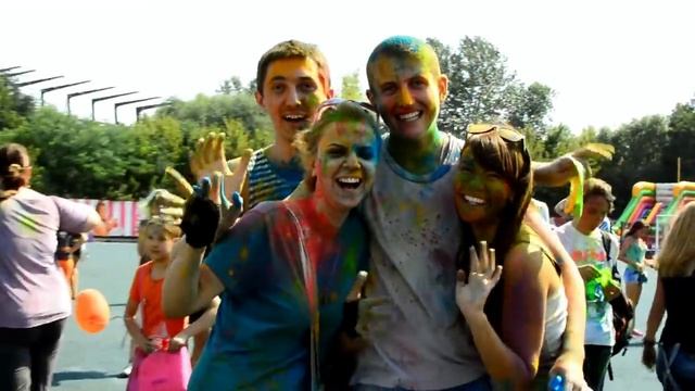фестиваль красок Холи - Харьков - Holi Festival Of Colours смотреть онлайн