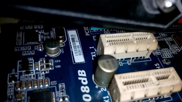 Gigabyte GA-P61-DS3-B3 BG8108 01777 смотреть онлайн