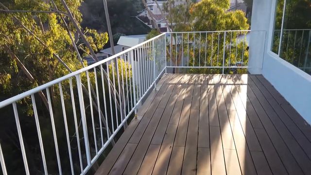 ДОМ НА ПАЛОЧКАХ 🏠 ОТДЫХ НА КУСОЧКЕ ТРАВЫ. США. смотреть онлайн