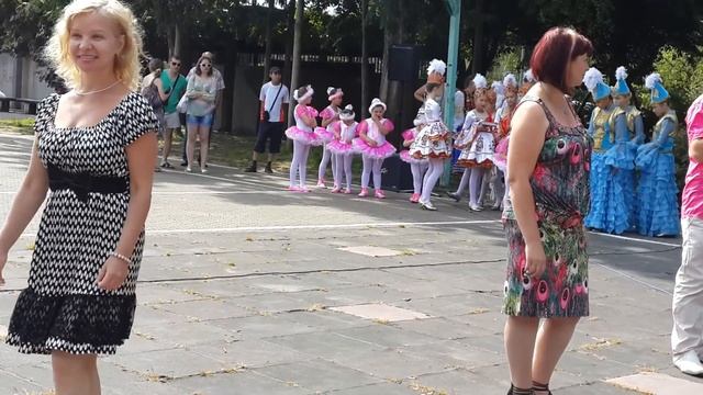 Образцовый хореографический ансамбль "Очарование" смотреть онлайн