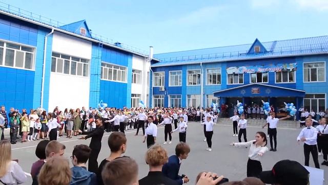 1 Сентября 1 "А" класс город Тюмень школа № 13 смотреть онлайн