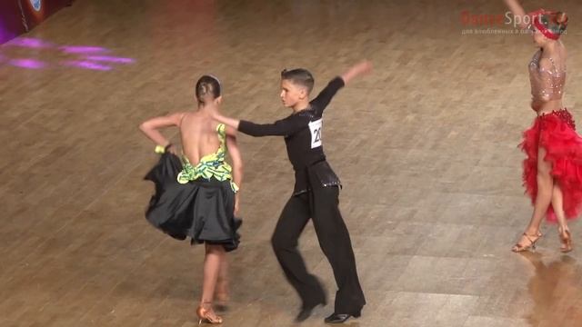 Alexey Kapusta - Maria Pavlova, 1/2 Cha-Cha-Cha смотреть онлайн