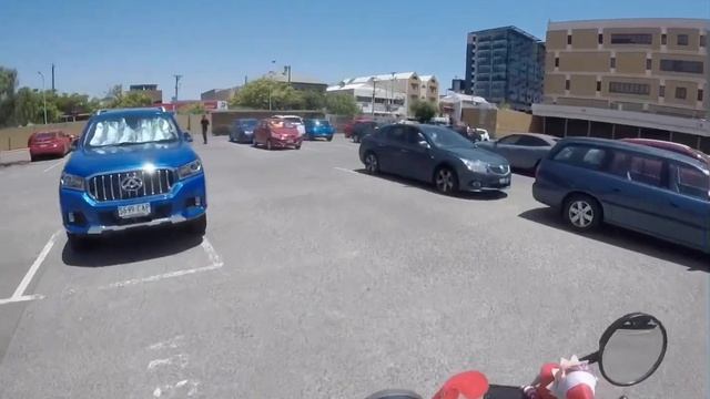 Just for Laughs - HONDA CMX 500 смотреть онлайн