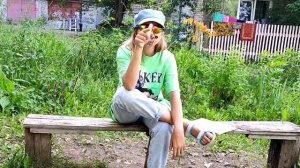 Клип к песне «А я  Барби гёрл»