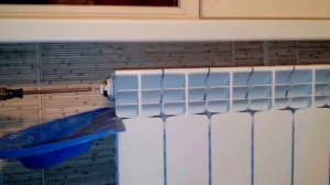 Включение батареи. Открытие крана маевского