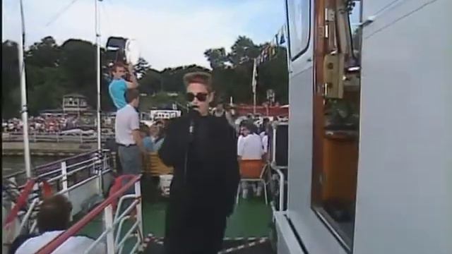 Desireless. Voyage Voyage 1987.