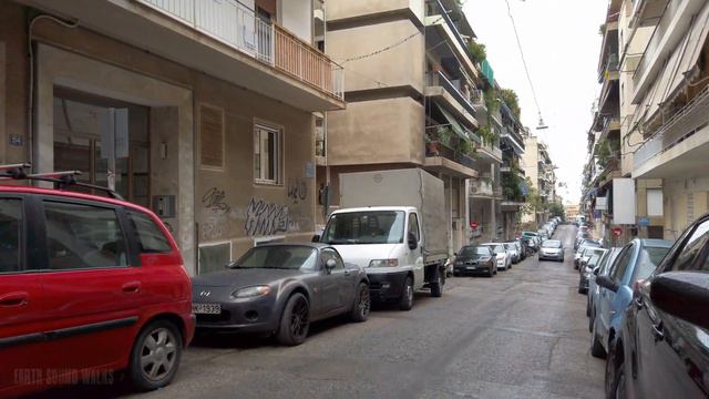 A walk in a classical Athens neighbourhood смотреть онлайн