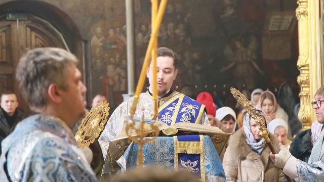 Литургия в праздник Сретения Господня в Введенском соборе г.Чебоксары 15 02 2024 г смотреть онлайн