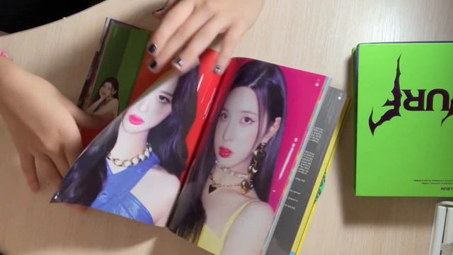 распаковка альбома entwurf NMIXX смотреть онлайн