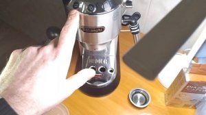 Delonghi EC 685, первая чашка кофе, бюджетная альтернатива кофемашины.
