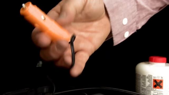 How To: Deal With Low Tyre Pressure Or A Flat Tyre - Renault UK смотреть онлайн