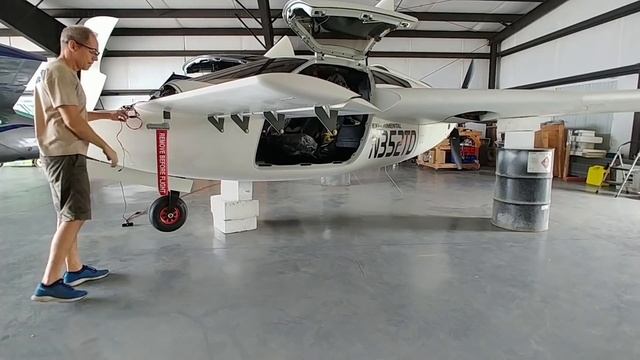Gearing Up for Adventure - Building the Raptor Prototype смотреть онлайн