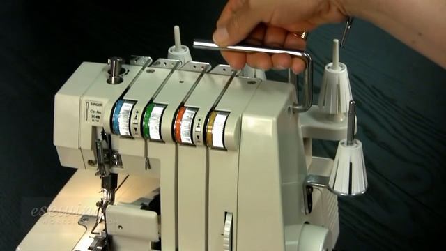 Overview - Singer Serger (Overlock) Sewing Machine (FREE SAMPLE) смотреть онлайн