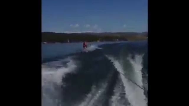 Водные лыжи смотреть онлайн