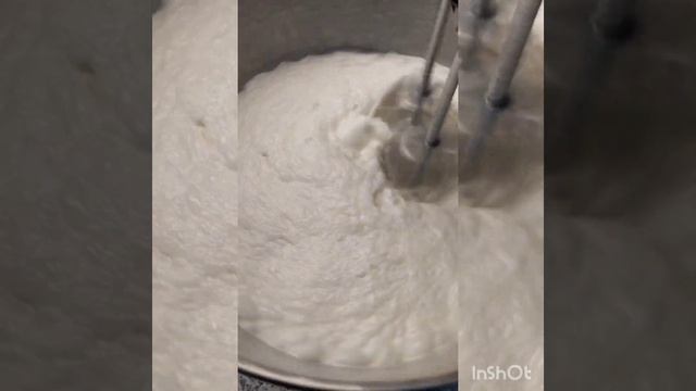 домашнее сливочное масло. из молока Нубийских коз! смотреть онлайн