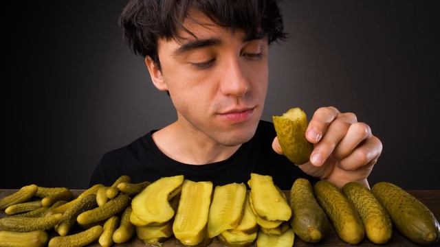 PICKLE PARTY Eating Sounds (BIG Crunch) | McBang ASMR смотреть онлайн