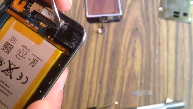 Replace iPod Touch 4 смотреть онлайн