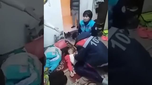 Скорая ехала очень долго и девочка скончалась смотреть онлайн