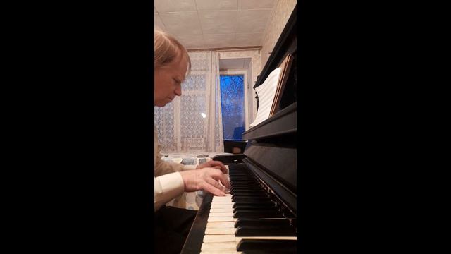 Дядя играет мелодию Вивьен - Утешающая 20012024 смотреть онлайн