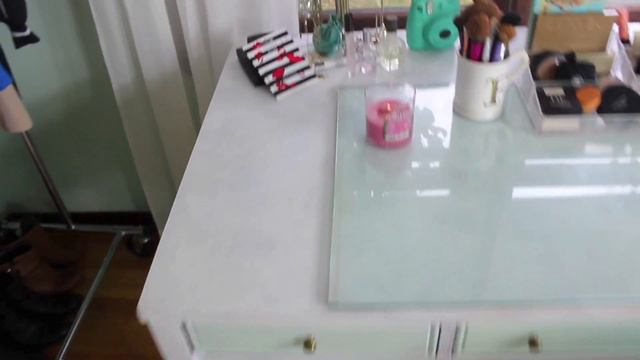 BEAUTY ROOM TOUR - Makeup Organization & Storage + My Makeup Collection | Faith Drew смотреть онлайн