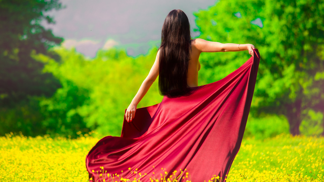 ДЕВУШКА и ПРИРОДА!.mp4 смотреть онлайн