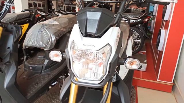 Honda Zoomer смотреть онлайн