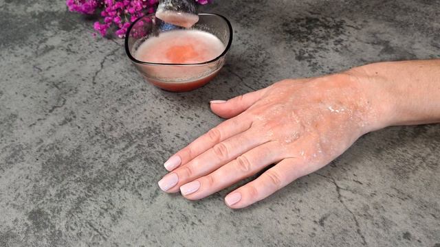 Mit 60 und habe keine Falten mehr! Tomate -Wirksames Mittel gegen falten! Kollagen stimulation! смотреть онлайн