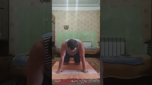 Тренировка тяжёлая укрепления спины и прокачка ног и супер сет для голени удары кувалдой и пресс смотреть онлайн