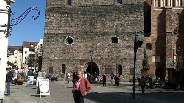 Berlin Nikolaiviertel смотреть онлайн