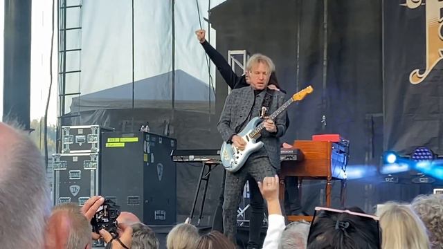 “I Want A Woman Like You!” by Kenny Wayne Shepherd Band! Live at The KWS Backroads Blues Festival! смотреть онлайн
