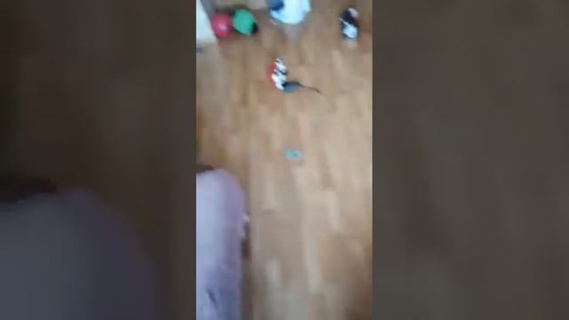 Мама оставила ребенка одного на 5 минут, и вот что случилось... смотреть онлайн