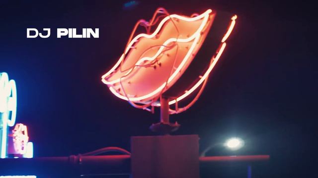 La Cadena del Chisme - Edgardo Ramirez Ft dj pilin ( aleteo , guaracha , house ) смотреть онлайн