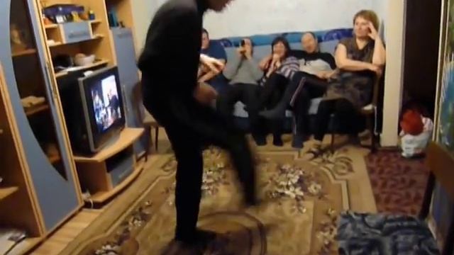 КОЛЯН танцует лучше всех!!!!!!!!! РЖАКА смотреть онлайн
