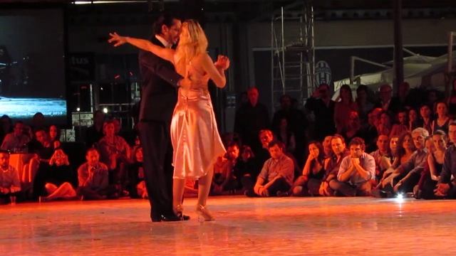 Damian Rosenthal & Celine Ruiz 13° Torino Tango Festival 29 3 2013 1-3 смотреть онлайн