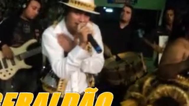 ADRIANA LIMA & DONA MATUTA смотреть онлайн