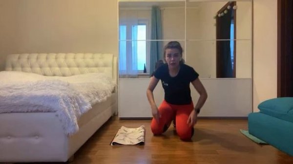 Онлайн-тренировка LOW CORE с Яной Павлюк / 17 апреля 2020 / X-Fit