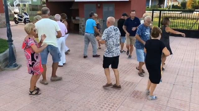 Tarantella Fuego - Baile en Rueda // Line Dance // Baile en Línea // Ballo di Gruppo смотреть онлайн