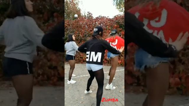 Zumba class под AMOR смотреть онлайн