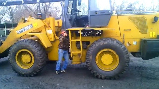 Механизатор заводит с толкача смотреть онлайн