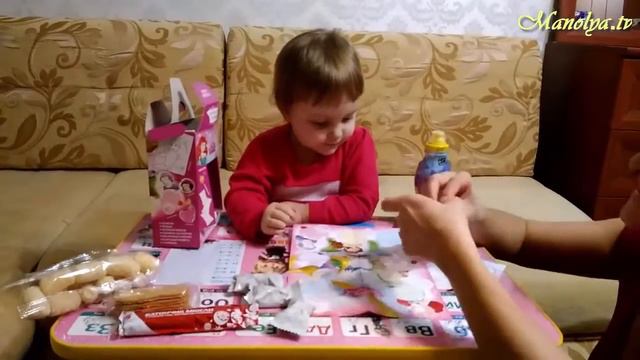 Magnolia opens sweetbox with candy toys and stickers смотреть онлайн