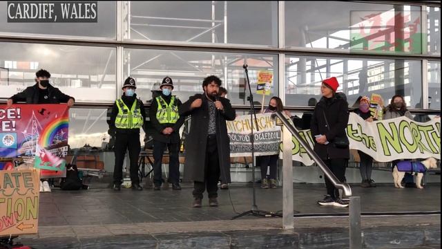 Full speech to the world from Wales, Climate Change Protest, Cardiff, UK смотреть онлайн