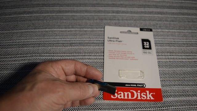 ОНЛАЙН ТРЕЙД.РУ - USB флешка 32Gb Sandisk Ultra Flair blue USB 3.0 (150/25 Mb/s) смотреть онлайн