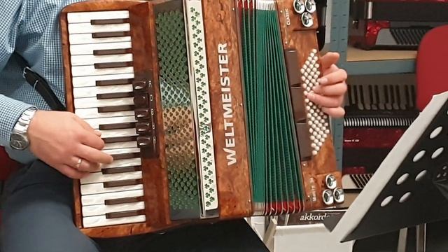 Klangprobe Akkordeon Weltmeister Monte 34 classic смотреть онлайн