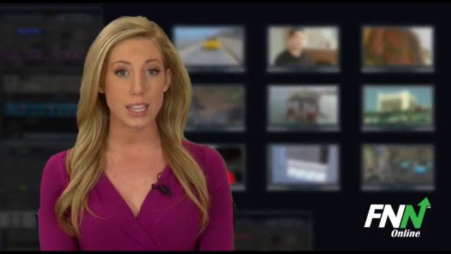 Mirror Mirror on the Wall, Advertising to Us All смотреть онлайн