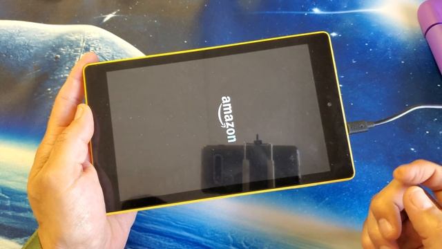 How to Fix Frozen or Unresponsive Amazon Fire HD 8 Tablet (2 Easy Fixes) смотреть онлайн