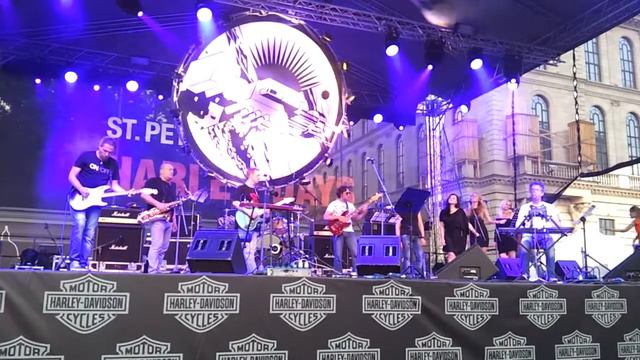 Harley Days 2014 Saint Petersburg PINK FLOYD SHOW смотреть онлайн