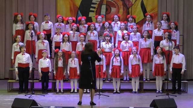 Хор «Лучик» – Не летай, соловей смотреть онлайн