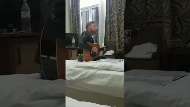 Jimmy weston / when we were young live acoustic from Moscow Russia смотреть онлайн