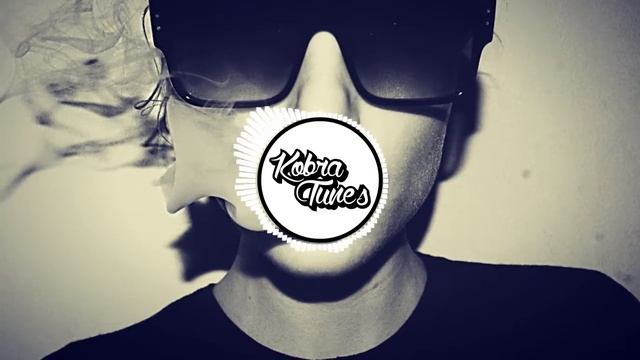 Tayna X Cricket - Caliente [8D AUDIO ? / Listen With Headphones On]